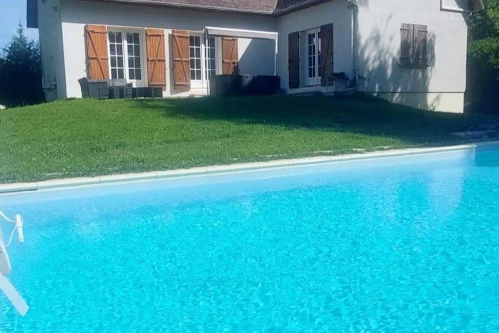 La Villa Du Lac A Mesnil Saint Pere Exteriér fotografie